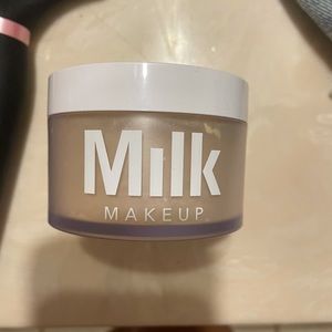Milk makeup translucent powder